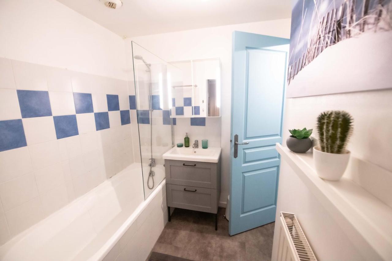 Duplex Typique Centre Apartment *
