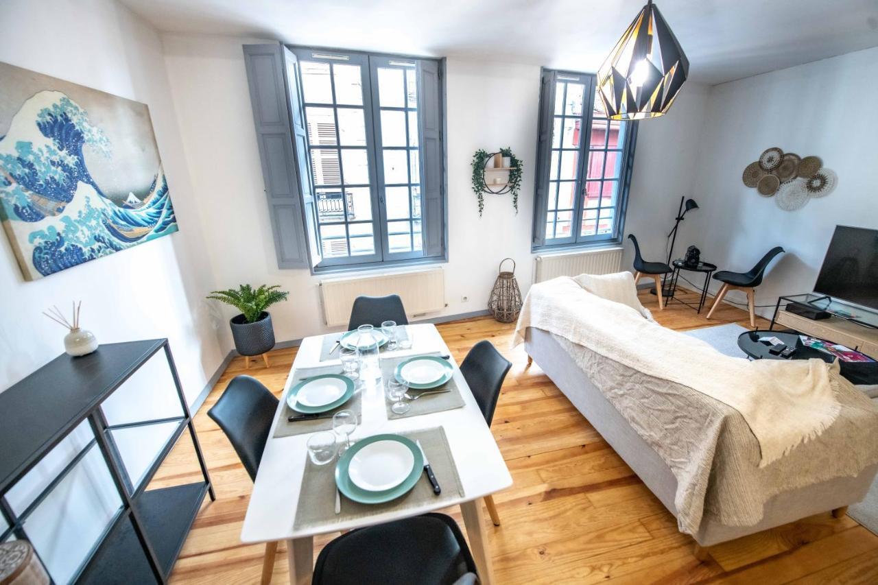 Duplex Typique Centre Appartement *